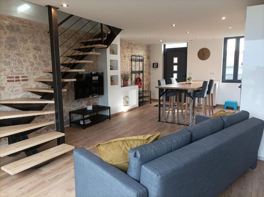 Appartement Caraman Экстерьер фото